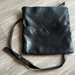Sseko Foldover Crossbody Clutch Black Leather